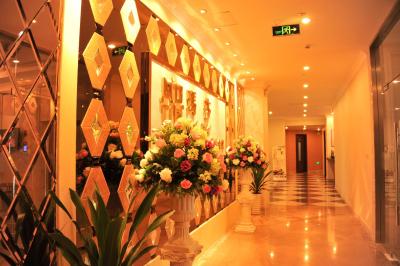 شاهای اینترنشنال هتل