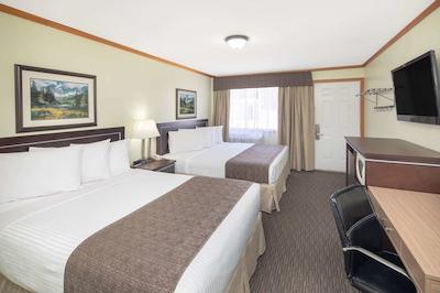 تراولج گولدن اسپرتسمان لج