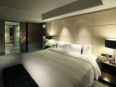 رهمبوز پارک اورا چنگدو هتل