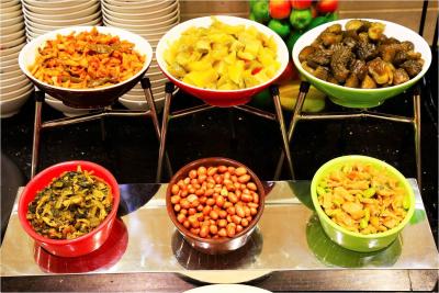 جین جیانگ این شانگهای ایست چینا نرمال یونیورسیتی