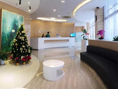 جین جیانگ این شانگهای ایست چینا نرمال یونیورسیتی