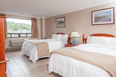 کاناداز بست والو این ساینت جهن