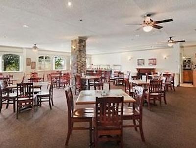 کاناداز بست والو این ساینت جهن