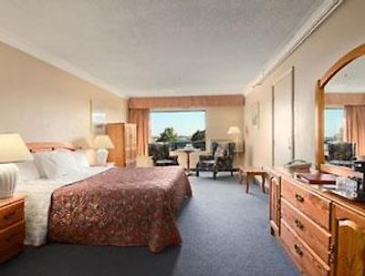 کاناداز بست والو این ساینت جهن