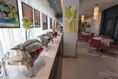 جینجیانگ این شنزهن آیرپرت