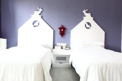 اُاسیز اُ-سیتی هتل شنزهن