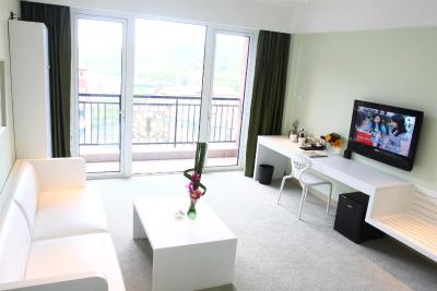 اُاسیز اُ-سیتی هتل شنزهن