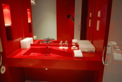 اُتیک اکوا هتل شنزهن