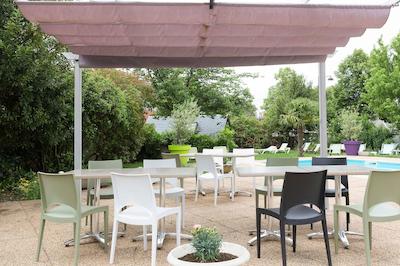 هتل د اُریجینالز بورجز لز تیلولز