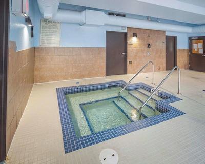 کمفرت این اند سویتز