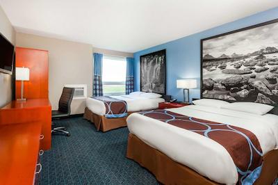 سوپر 8 بای ویندهام شروود پارک/ادمنتون اریا