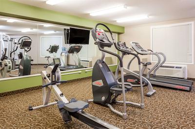 سوپر 8 بای ویندهام شروود پارک/ادمنتون اریا