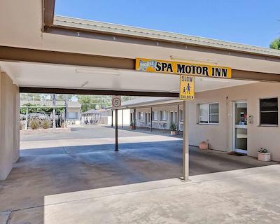 اکنو لج مری اسپا متر این