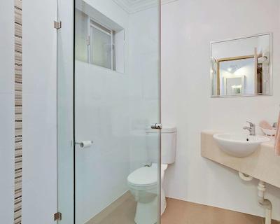 اکنو لج مری اسپا متر این