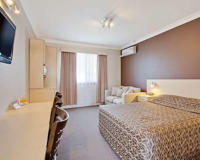 اکنو لج مری اسپا متر این