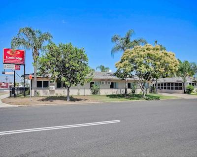 اکنو لج مری اسپا متر این