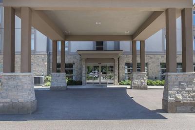 کوالیتی این اند سویتز پتاواوا