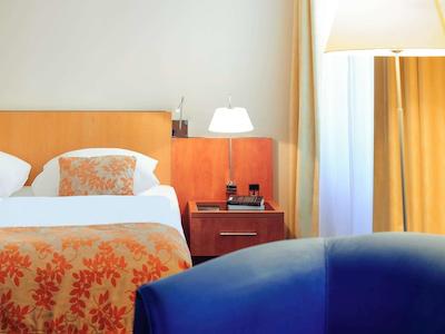 مرکور هتل اند رسیدنز برلین چکپوینت چارلی