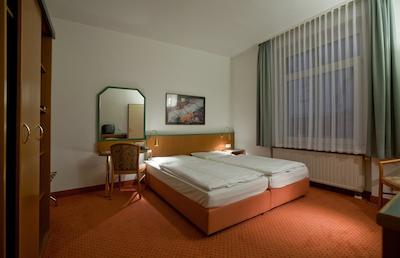 راداوشتلز اُبرویسندال