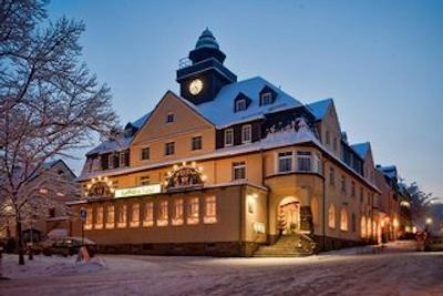 راداوشتلز اُبرویسندال