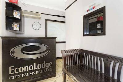 اکنو لج سیتی پالمز بریسبان