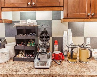 اکنو لج این اند سویتز