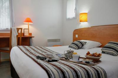 اینتر-هتل نوالیز