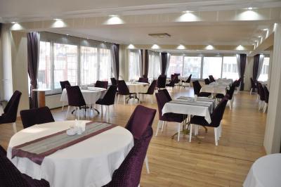 گولد سیتی هتل