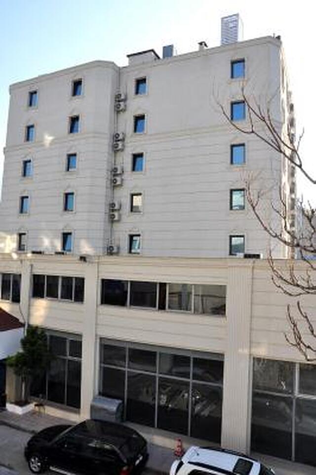 گولد سیتی هتل