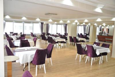 گولد سیتی هتل