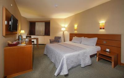 اناتلیا بورسا