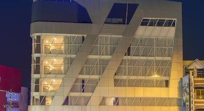 تک هتل دلوکس آیرپرت