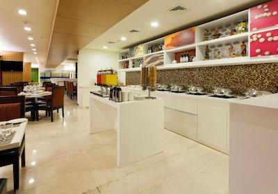 هامپتون واددارا آلکاپوری