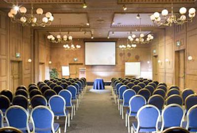 استامفرد گراند نرد رید