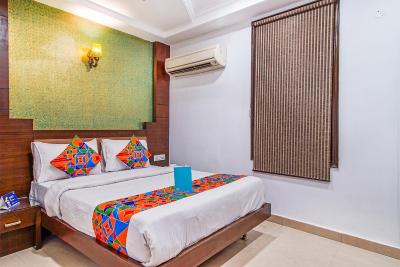 هتل دهلی هرت