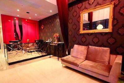 گلیتز بانکوک هتل