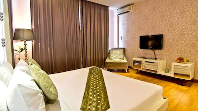 گلیتز بانکوک هتل