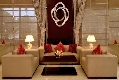 کونتری این اند سویتز بای رادیسن گوروگرام سکتر 12