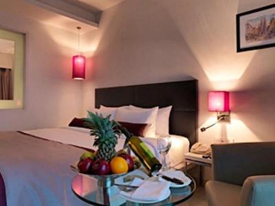 اسپری شیوای هتل پون