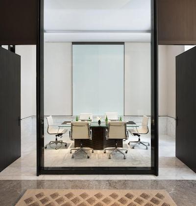 کراتون ات د پلازا