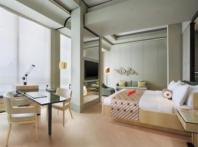 کراتون ات د پلازا