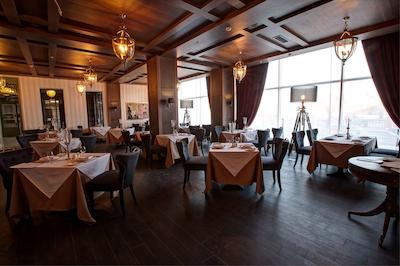 بست وسترن پلاس اسپاسکا