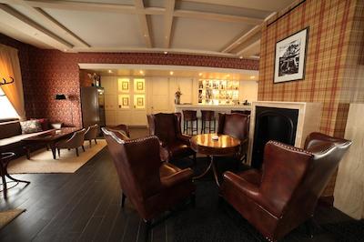 بست وسترن پلاس اسپاسکا