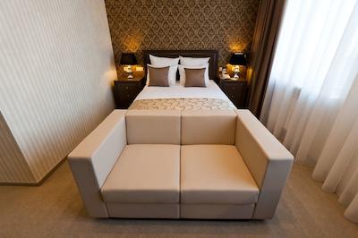 بست وسترن پلاس اسپاسکا