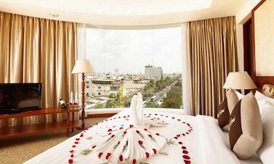 تک هتل دلوکس تان بینه