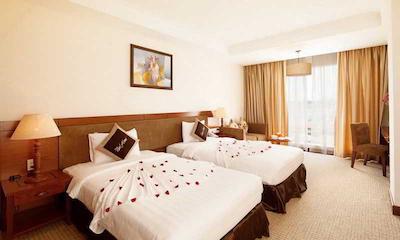 تک هتل دلوکس تان بینه