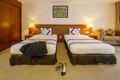 تک هتل دلوکس تان بینه