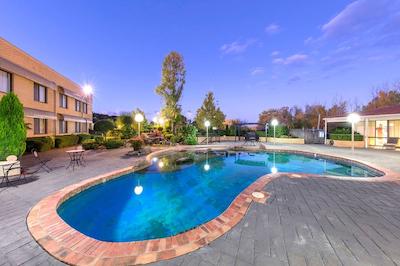 بست وسترن پلاس گاردن سیتی هتل