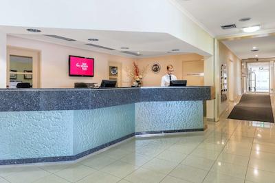 بست وسترن پلاس گاردن سیتی هتل