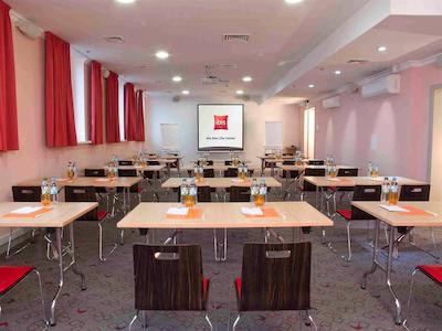 ایبیز کیو سیتی سنتر هتل